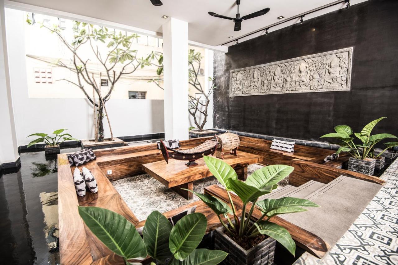 Patio Hotel & Urban Resort Phnom Penh Eksteriør billede