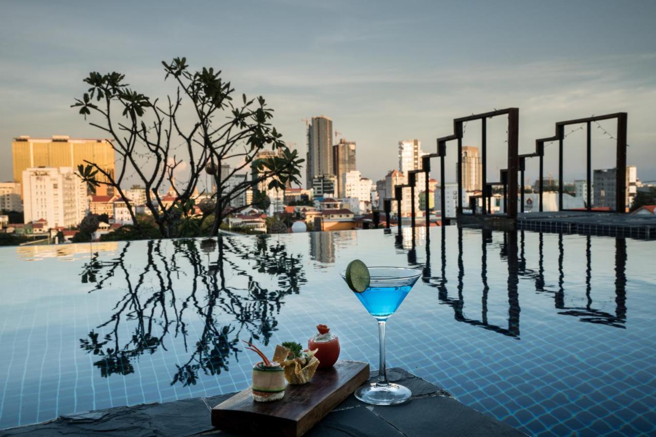 Patio Hotel & Urban Resort Phnom Penh Eksteriør billede