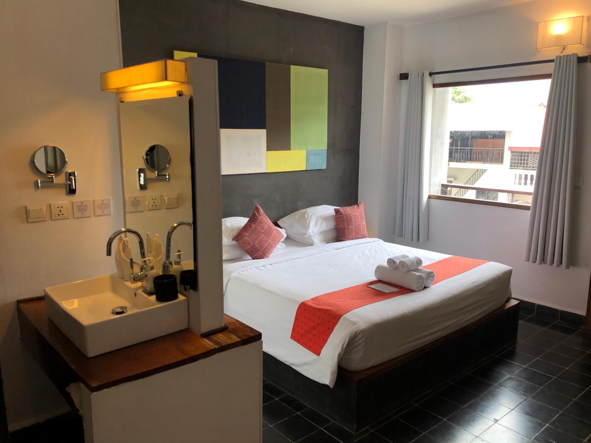 Patio Hotel & Urban Resort Phnom Penh Eksteriør billede