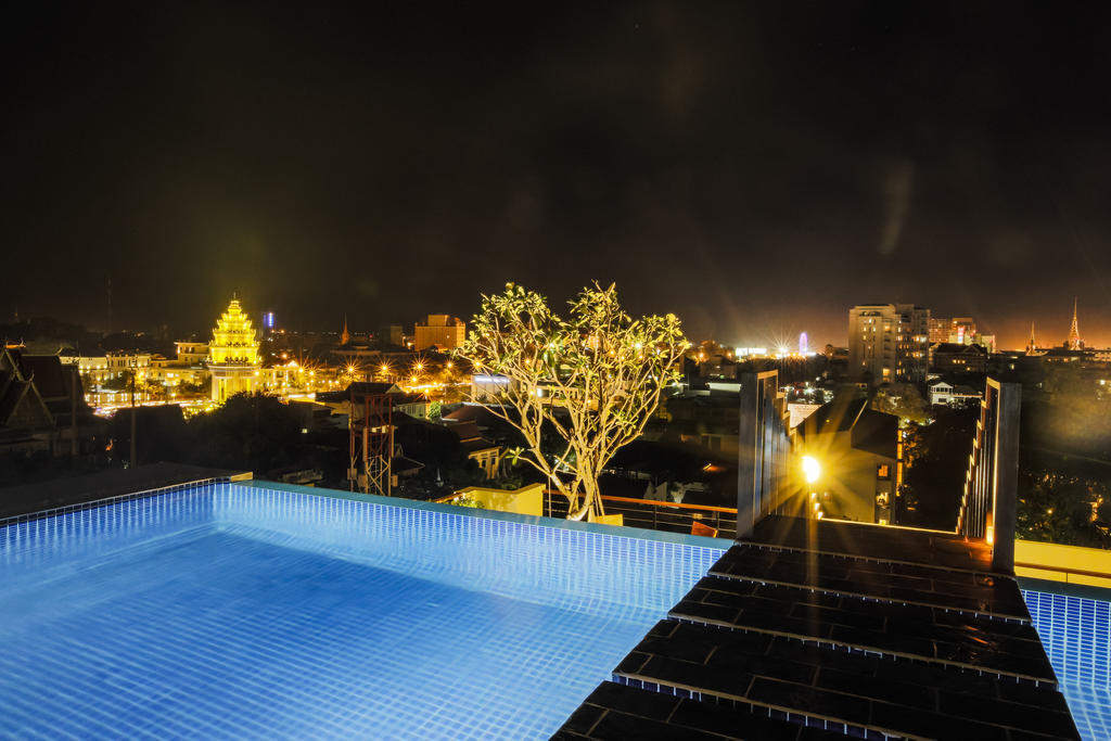 Patio Hotel & Urban Resort Phnom Penh Eksteriør billede